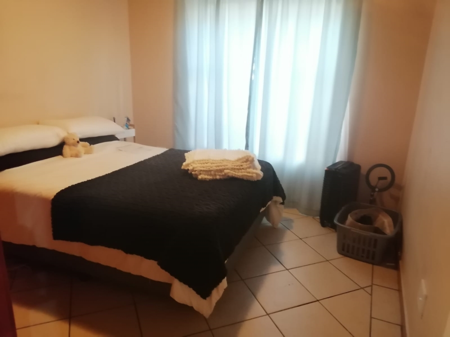 1 Bedroom Property for Sale in Rustenburg Central North West